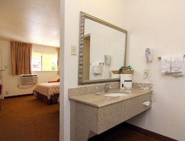 Econo & Hotel